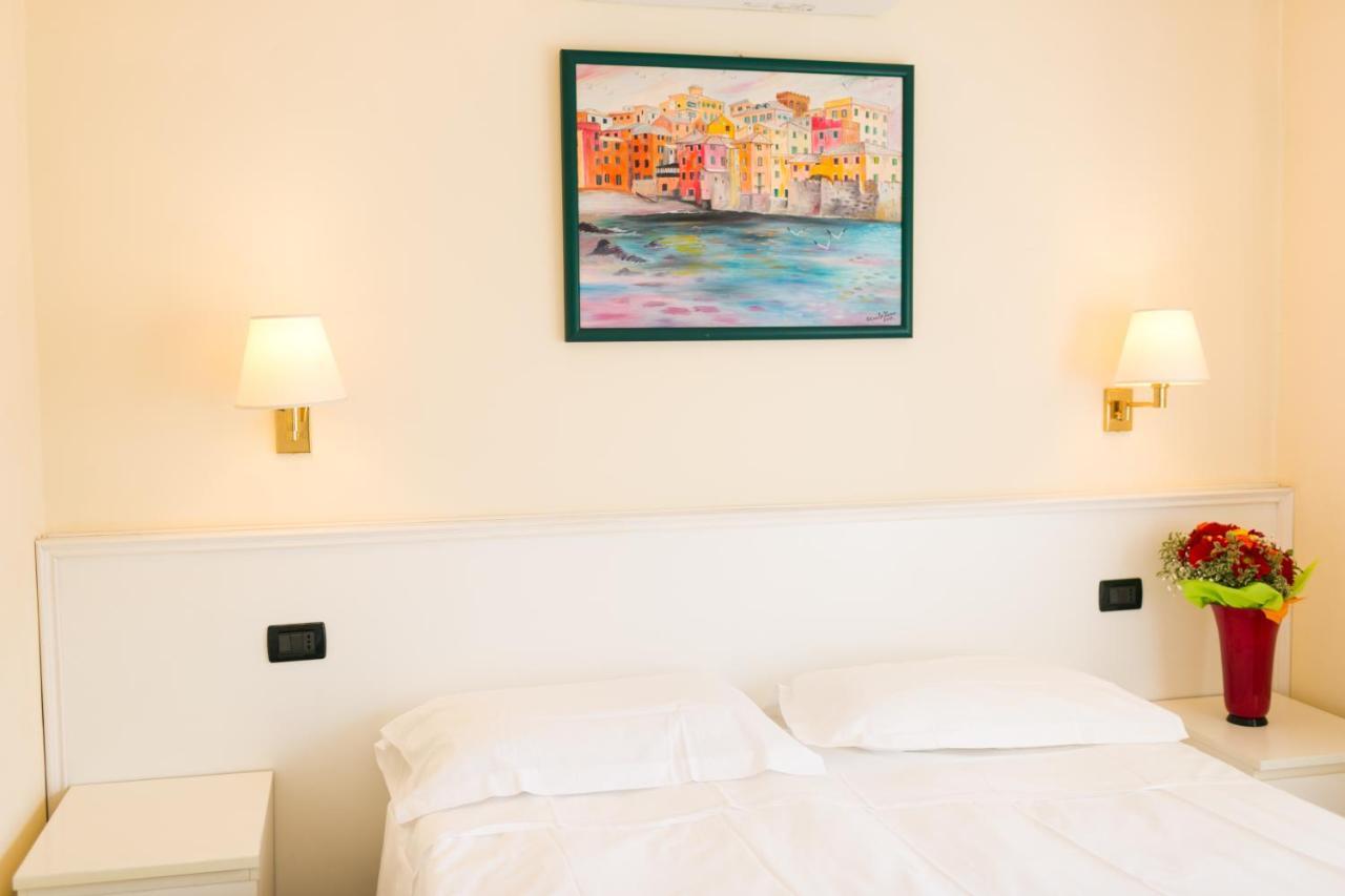 Rex Hotel Residence Genova Exterior foto